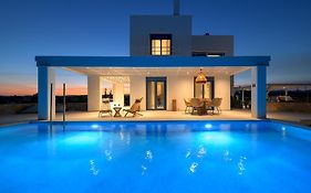 Astrea Villas